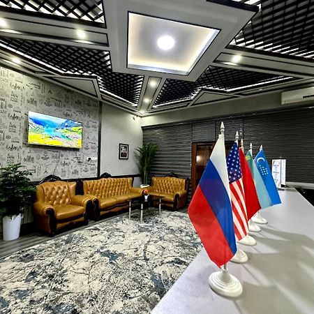 Amor Fati Hotel Tasjkent Exteriör bild