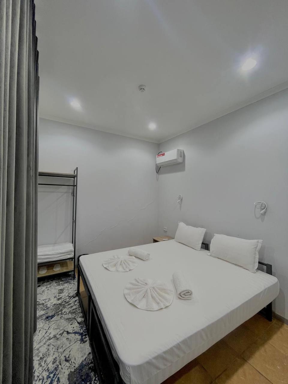 Amor Fati Hotel Tasjkent Exteriör bild